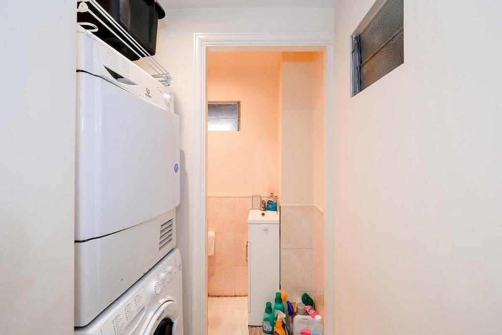 6 Underwood Road-8 RSLG.JPG