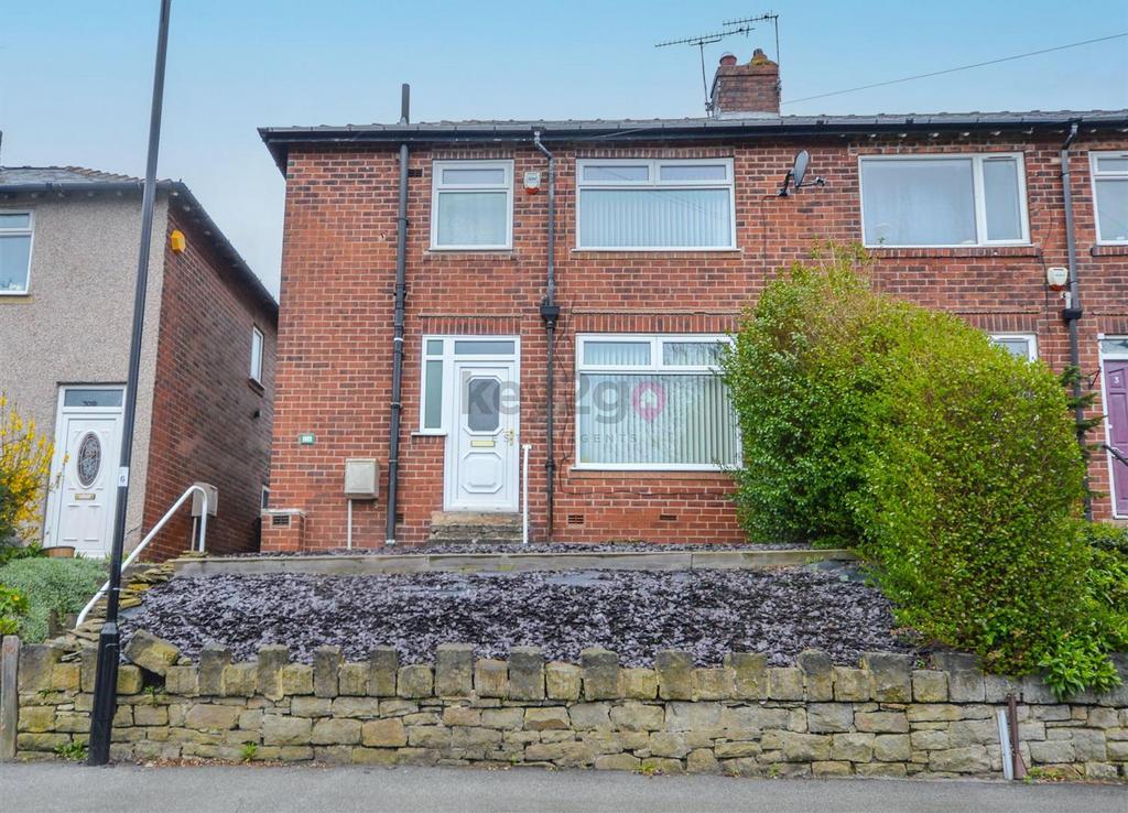 Hall Road, Sheffield, S9 2 bed end of terrace house £135,000