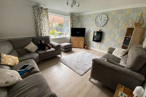 24 Cherry Blossom Close, Northampton, NN3 9DN