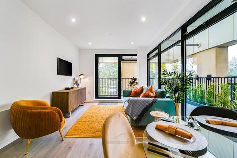 2 bedroom apartment for sale - Midsummer Boulevard, Milton Keynes, MK9