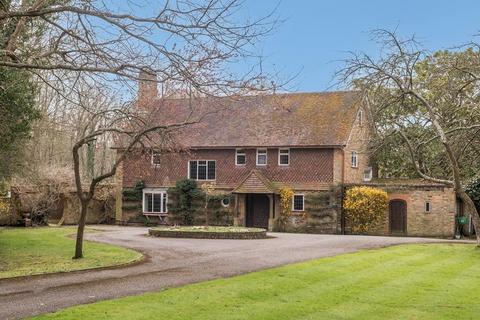5 bedroom equestrian property for sale - CLOUDS HILL FARM, OXSHOTT, KT22