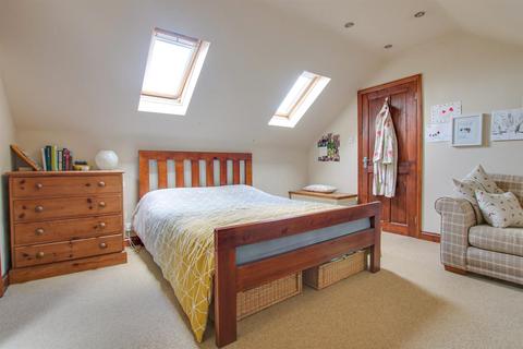 32 Coronation Road, Norwich, NR6 5HB
