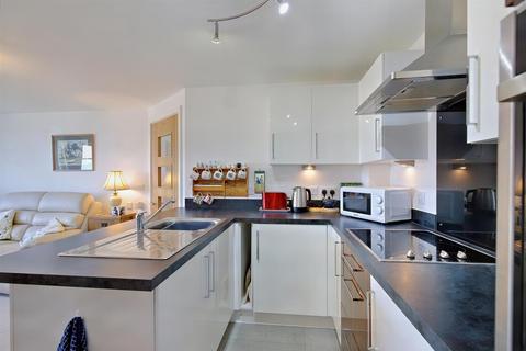 2 bedroom apartment for sale, Lantern Court, Hillsborough Road, Ilfracombe