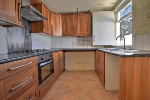 3 bedroom terraced house for sale, Briercliffe Road, Burnley