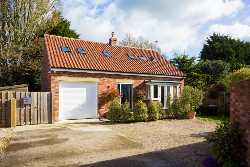 Chapel Green, Appleton Roebuck, York 3 bed house for sale £530,000