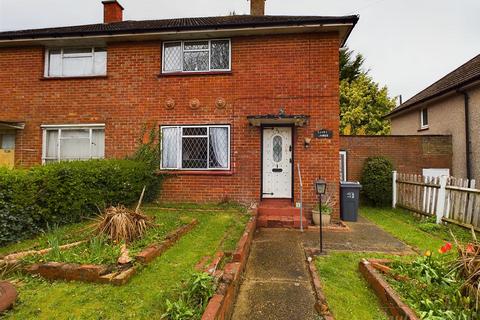 33 Dunley Drive, New Addington, Croydon, CR0 0RG
