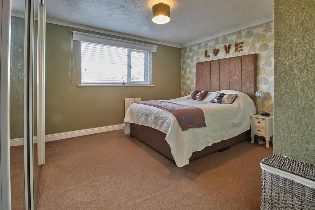 Ashford Road, Hinckley 4 bed detached house for sale £350,000