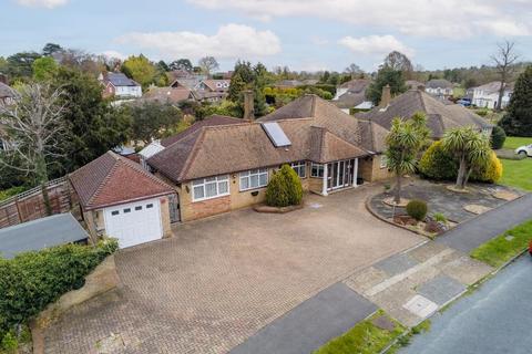 4 Beverley Close, Epsom, KT17 3HB