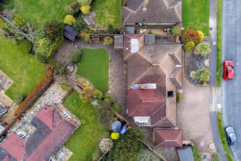 4 Beverley Close, Epsom, KT17 3HB