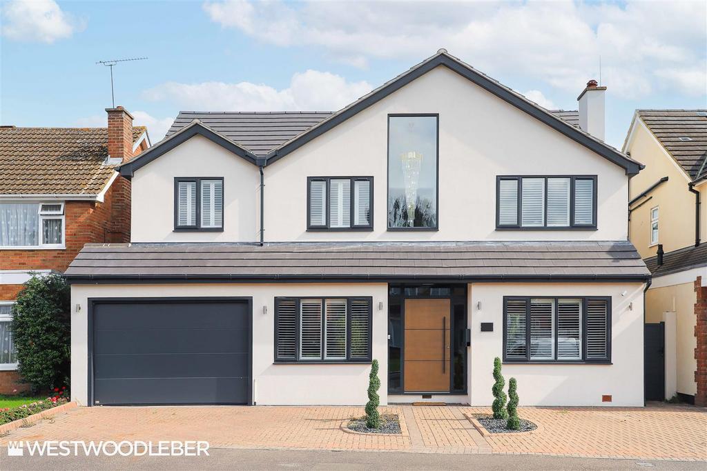 Woodstock Road, Broxbourne EN10 5 bed detached house £1,100,000
