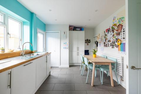 57 Camborne Road, Bristol, BS7 0DW