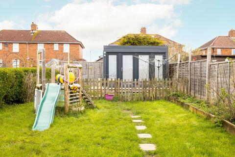 57 Camborne Road, Bristol, BS7 0DW