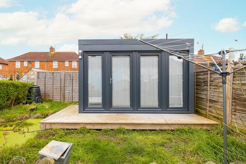 57 Camborne Road, Bristol, BS7 0DW