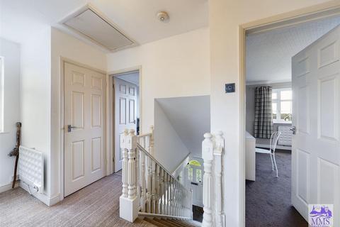 79 Brompton Farm Road, Strood, Rochester, ME2 3RF