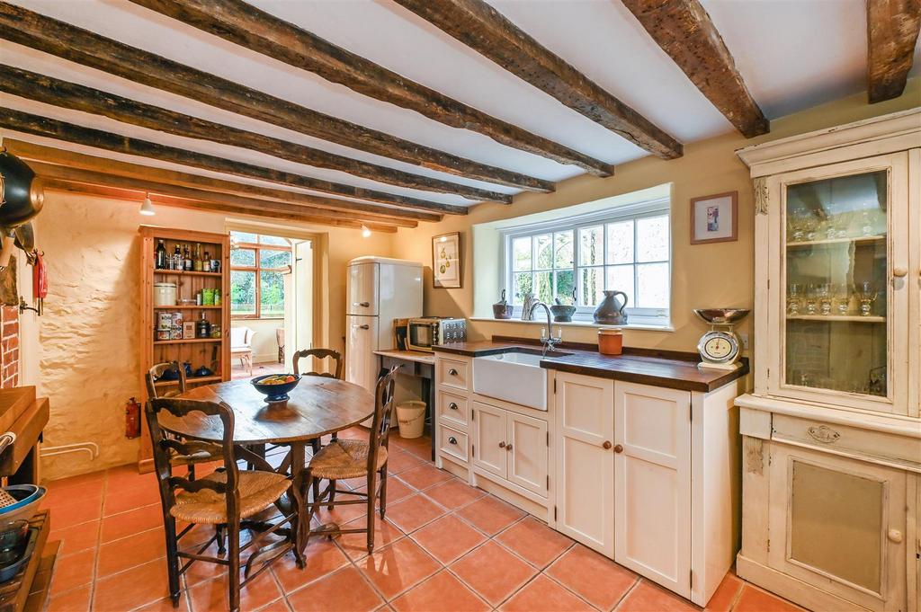 Kitchen/Breakfast