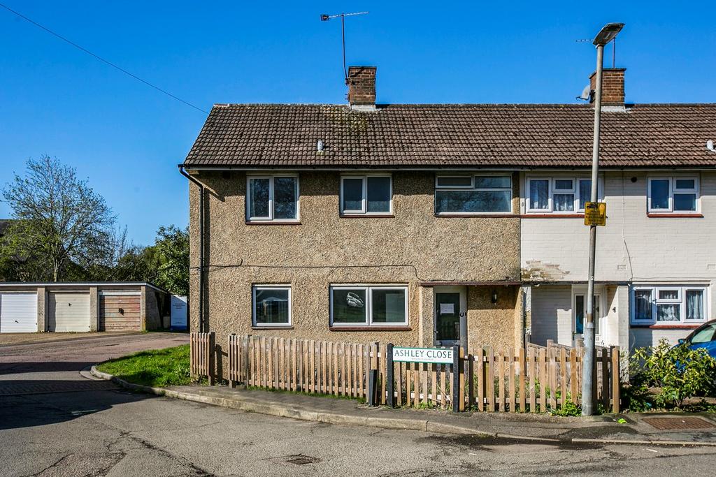 End Close, Hemel Hempstead, HP3 3 bed end of terrace house £