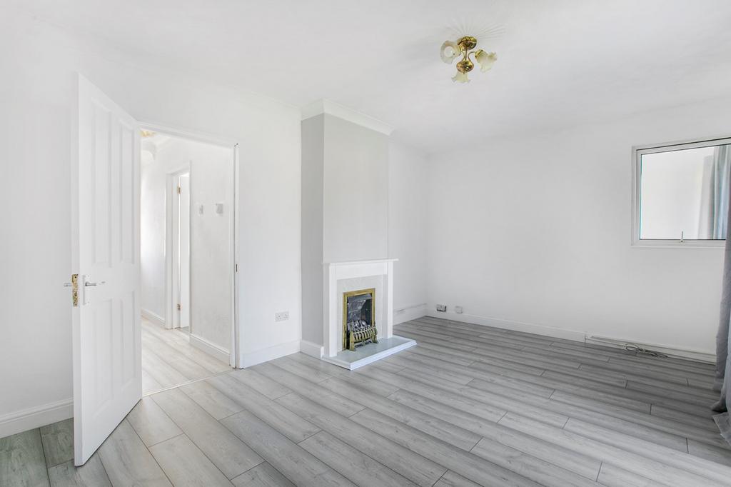 End Close, Hemel Hempstead, HP3 3 bed end of terrace house £