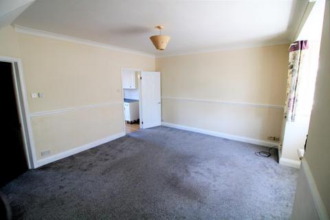 4 Aperfield Road, Erith, DA8 2BD