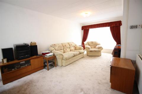 112 Fold Croft, Harlow, CM20 1SH