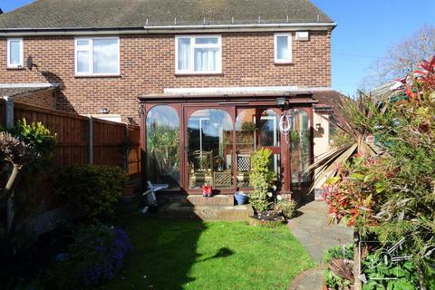 5 Betsham Road, Swanscombe, DA10 0EU