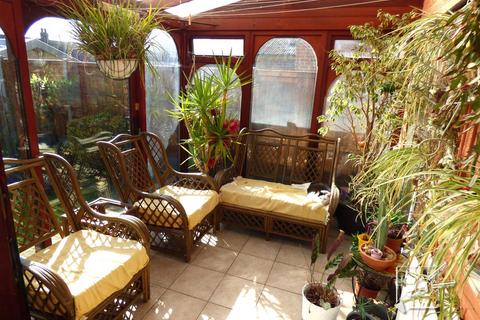 5 Betsham Road, Swanscombe, DA10 0EU