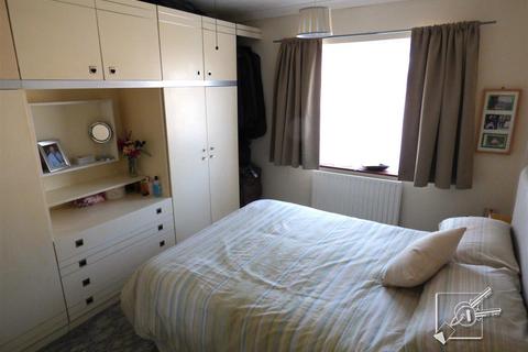 5 Betsham Road, Swanscombe, DA10 0EU