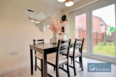 3 bedroom semi-detached house to rent - James Fullarton Way, Coventry
