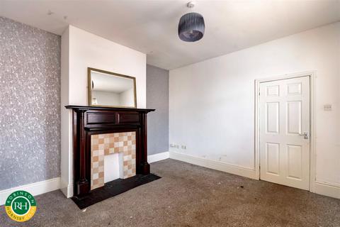 80 Edlington Lane, Warmsworth, Doncaster, DN4 9LS