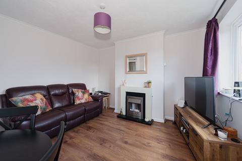 22 Wolsey Close, Worcester Park, KT4 7EF