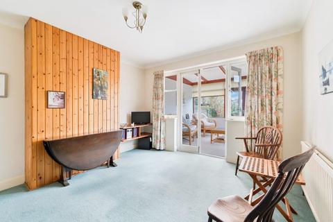 27 Seaforth Gardens, Epsom, KT19 0LR