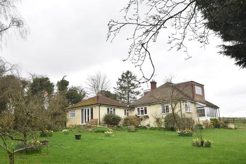 5 bedroom detached house for sale, Lenham Heath Road, Lenham Heath, Maidstone, ME17