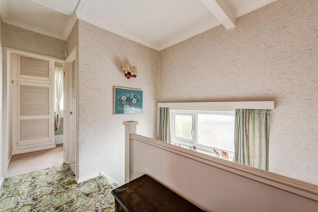36 Hallam Grange Road(Interior)(20of22).jpg