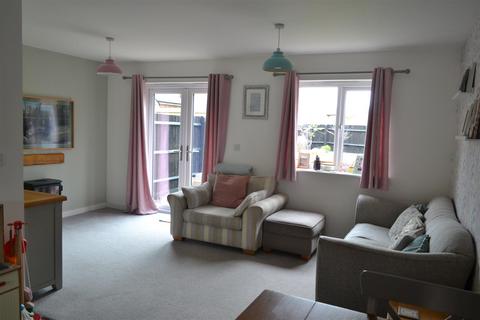 36 Garnstone Drive, Weobley, Hereford, HR4 8TH