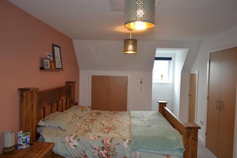 36 Garnstone Drive, Weobley, Hereford, HR4 8TH