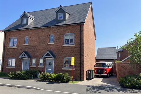 36 Garnstone Drive, Weobley, Hereford, HR4 8TH