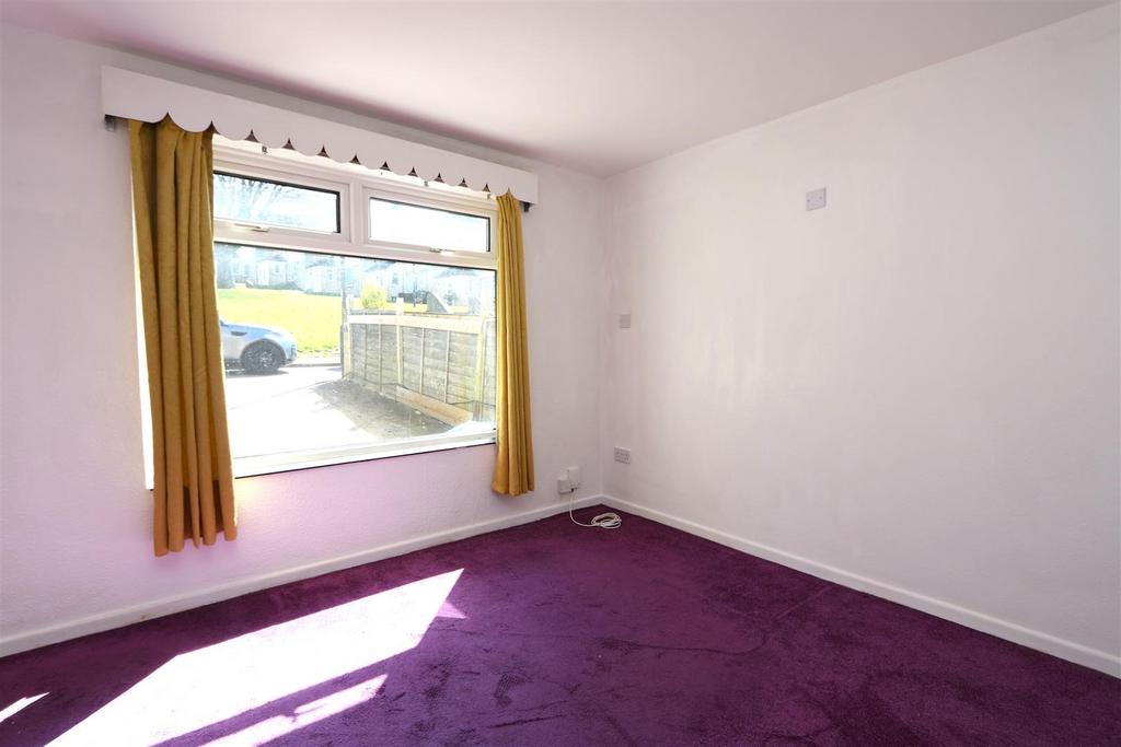 Garrick Road, Bath 2 bed semidetached house for sale £300,000