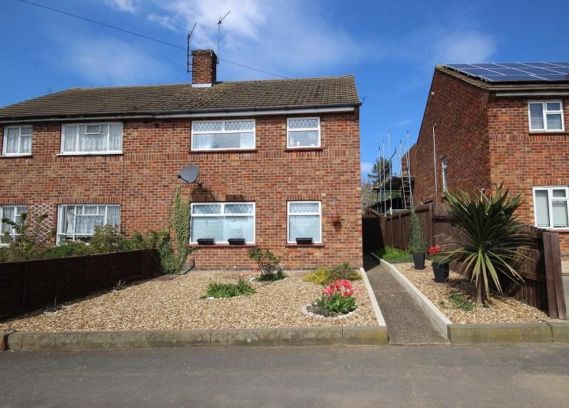 Shelley Road, Wellingborough, Northamptonshire. NN8 3DA 3 bed semi