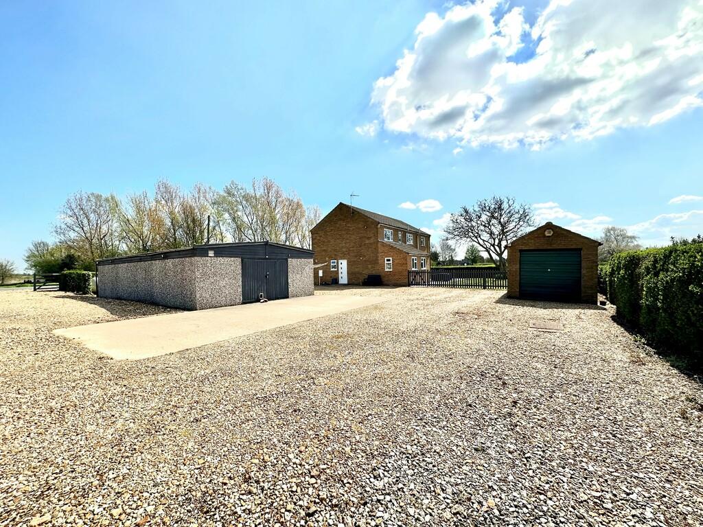 Garage &amp; Shed