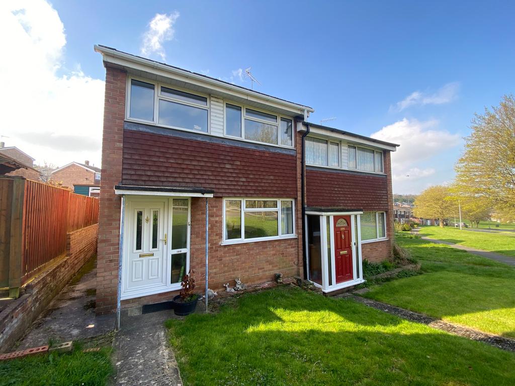 Windrush, Highworth, SN6 3 bed semidetached house £1,150 pcm (£265 pw)