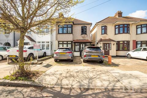 3 bedroom semi-detached house for sale, Kingsley Gardens, Hornchurch