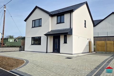 3 bedroom detached house for sale, 1 Cwrt Tanws, Criccieth