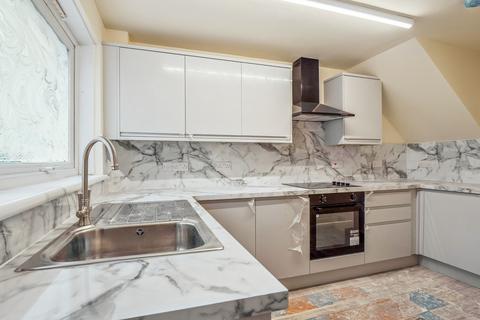 77 Rossie Place, Auchterarder, PH3 1AR