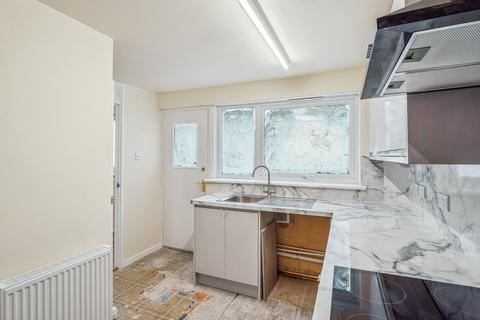 77 Rossie Place, Auchterarder, PH3 1AR