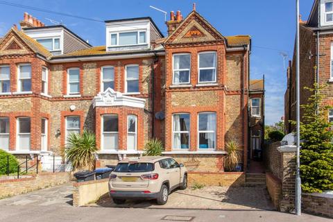 4 bedroom semi-detached house for sale - Rectory Road, Broadstairs, CT10