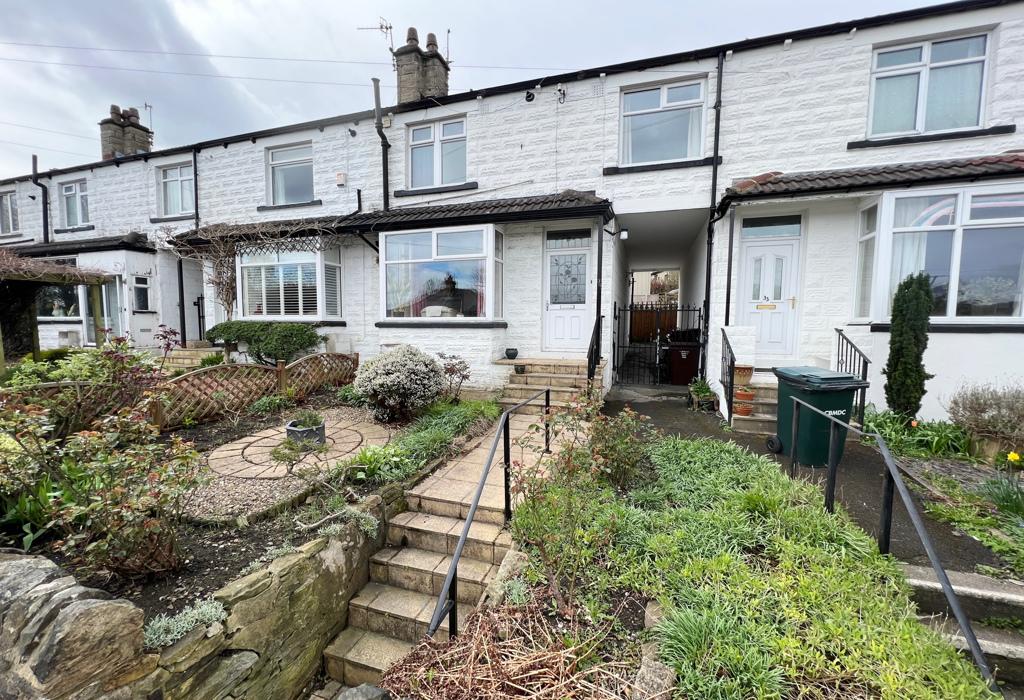 Hirst Lane, Shipley, West Yorkshire 3 bed terraced house for sale £