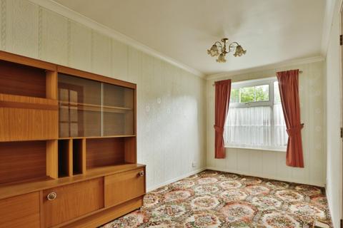 7 Beechcliffe Avenue, Hull, HU6 7EF