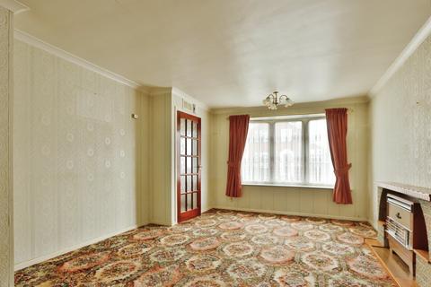 7 Beechcliffe Avenue, Hull, HU6 7EF