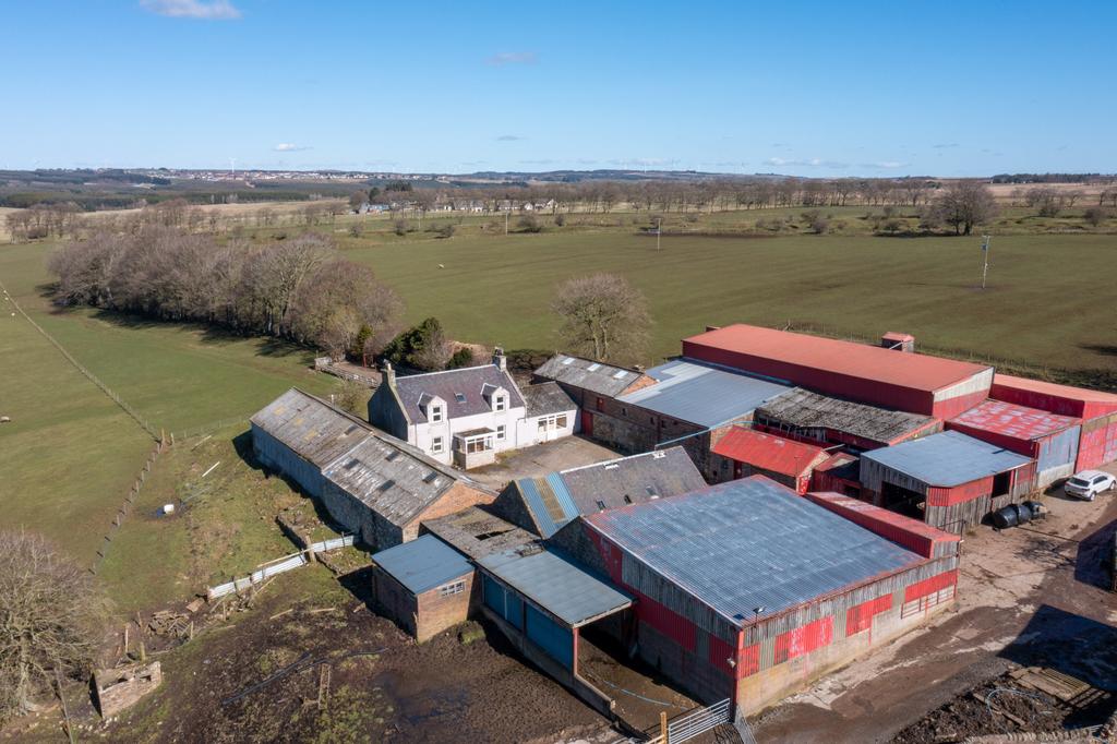 Lewinside Farmhouse, Braehead, Forth, Lanark, ML11 4 bed detached house for sale £250,000