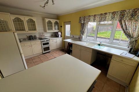 62 Eirw Road, Porth, CF39 9LU
