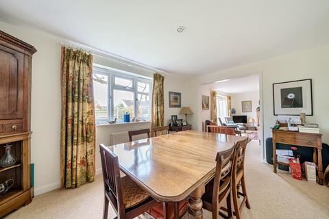 54 Brookside Close, Tiddington, Thame, OX9 2LS